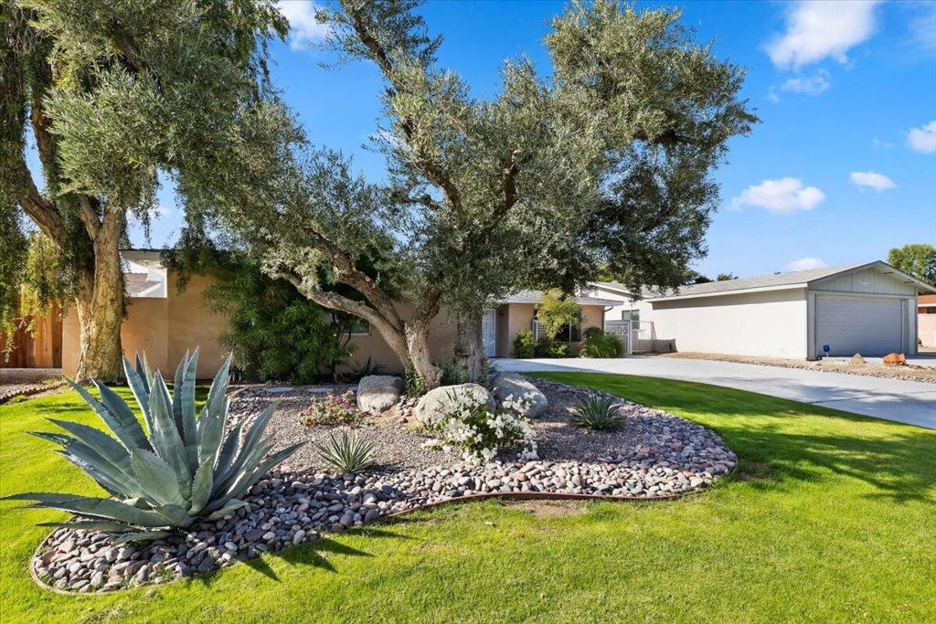 43651 Virginia Avenue