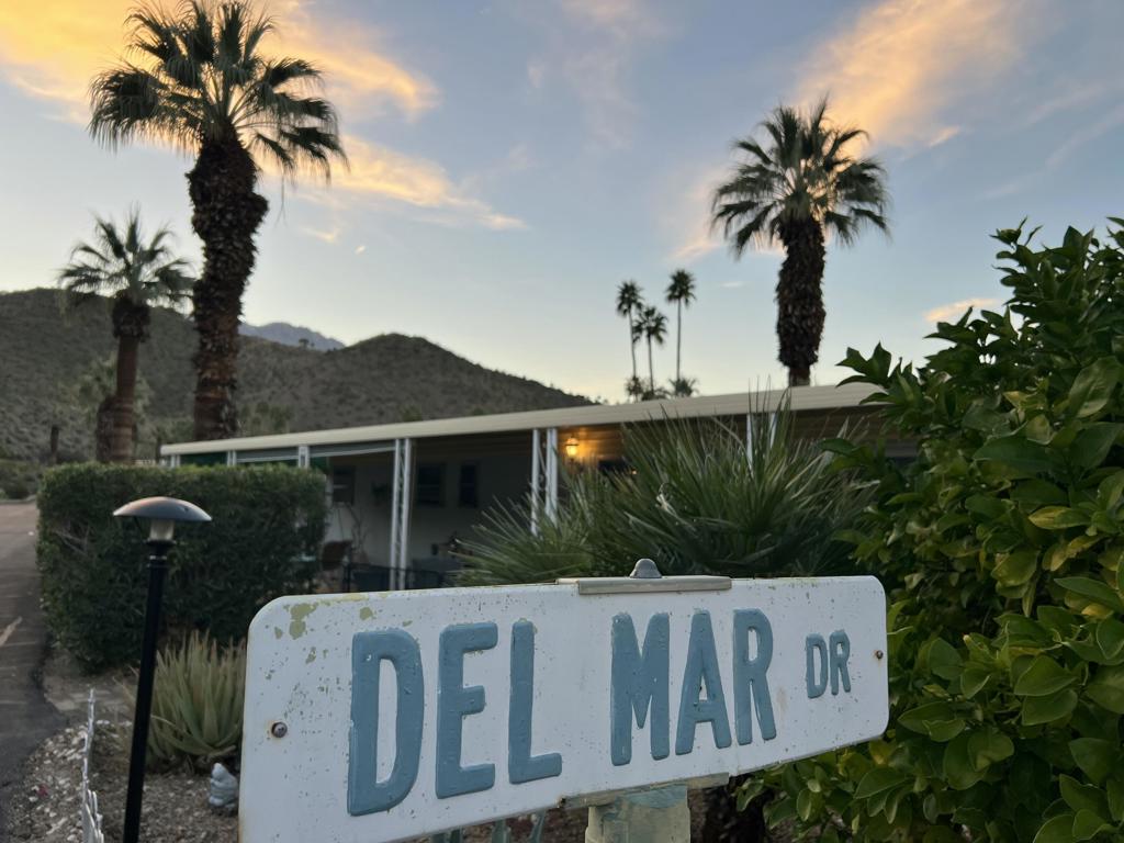 257 Del Mar