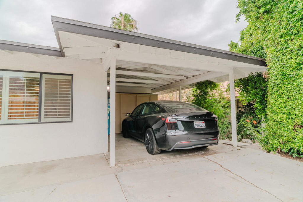 52801 Avenida Alvarado