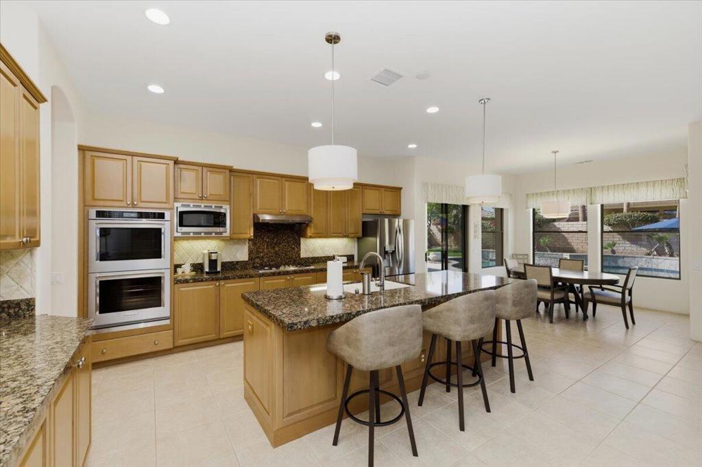 110 Calle Los Hibiscos