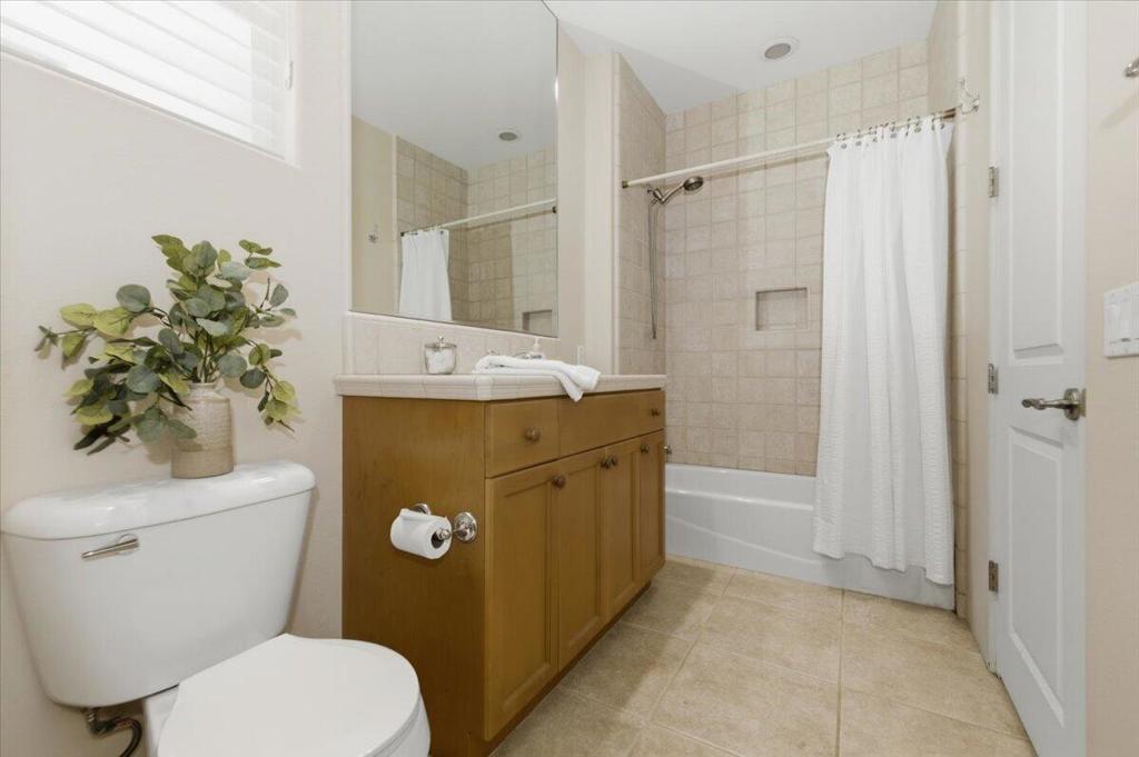 110 Calle Los Hibiscos