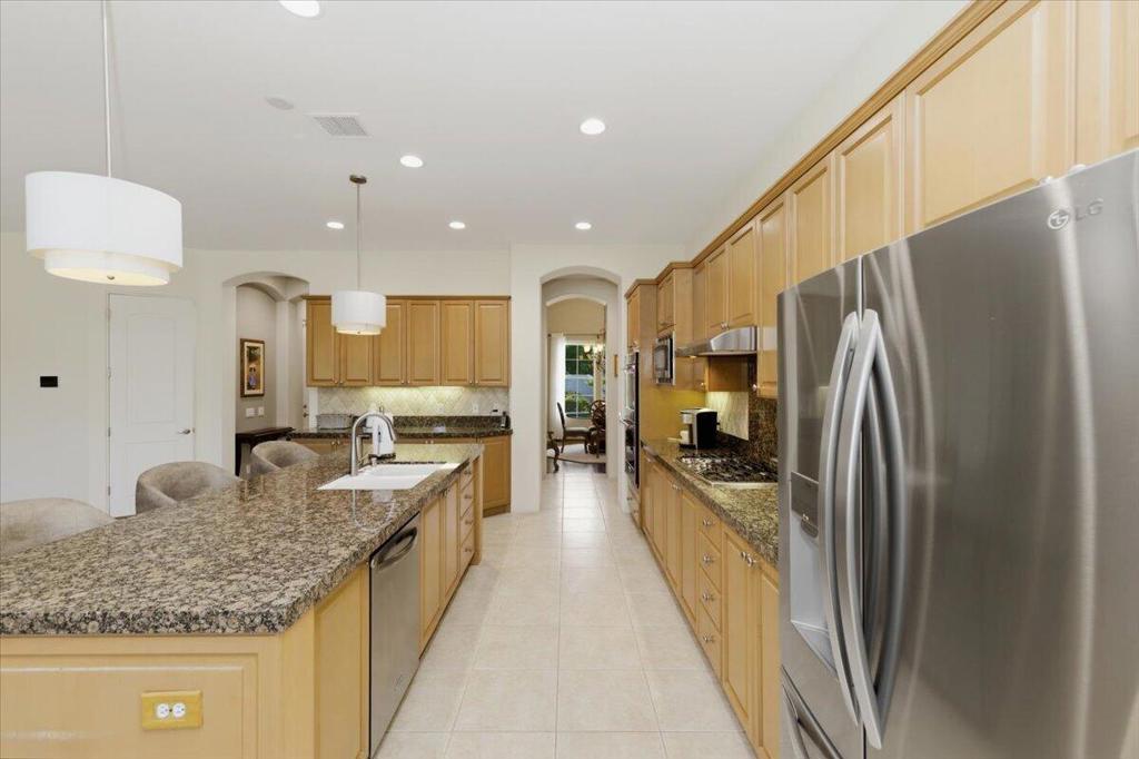 110 Calle Los Hibiscos