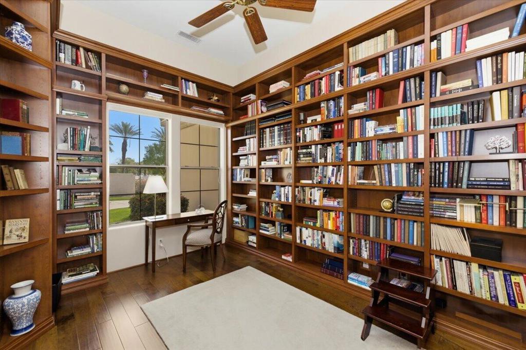 110 Calle Los Hibiscos