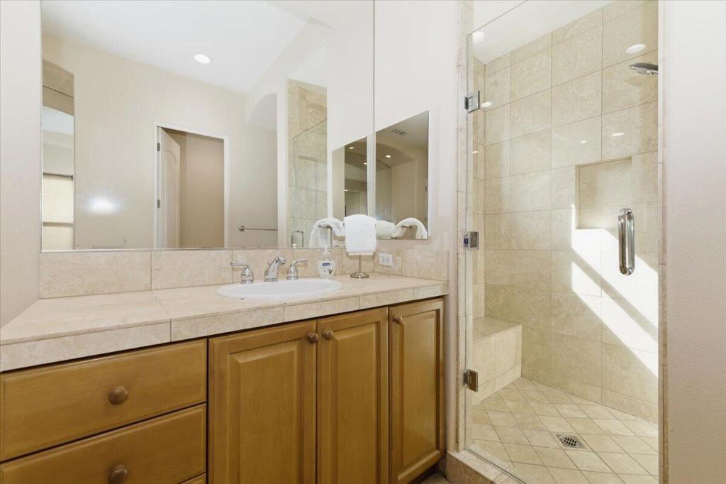 110 Calle Los Hibiscos