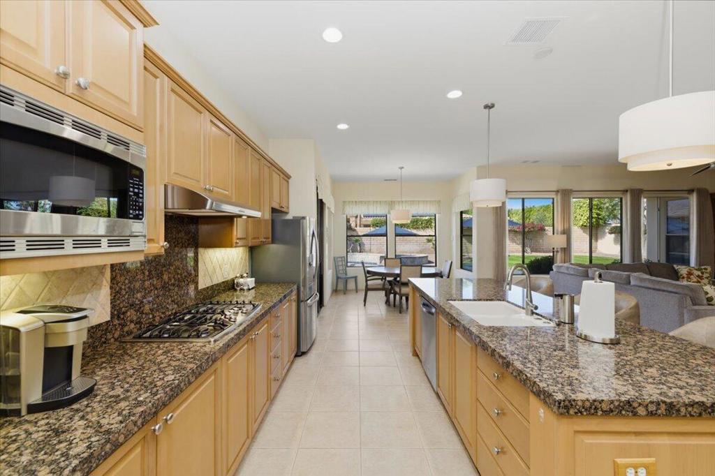 110 Calle Los Hibiscos