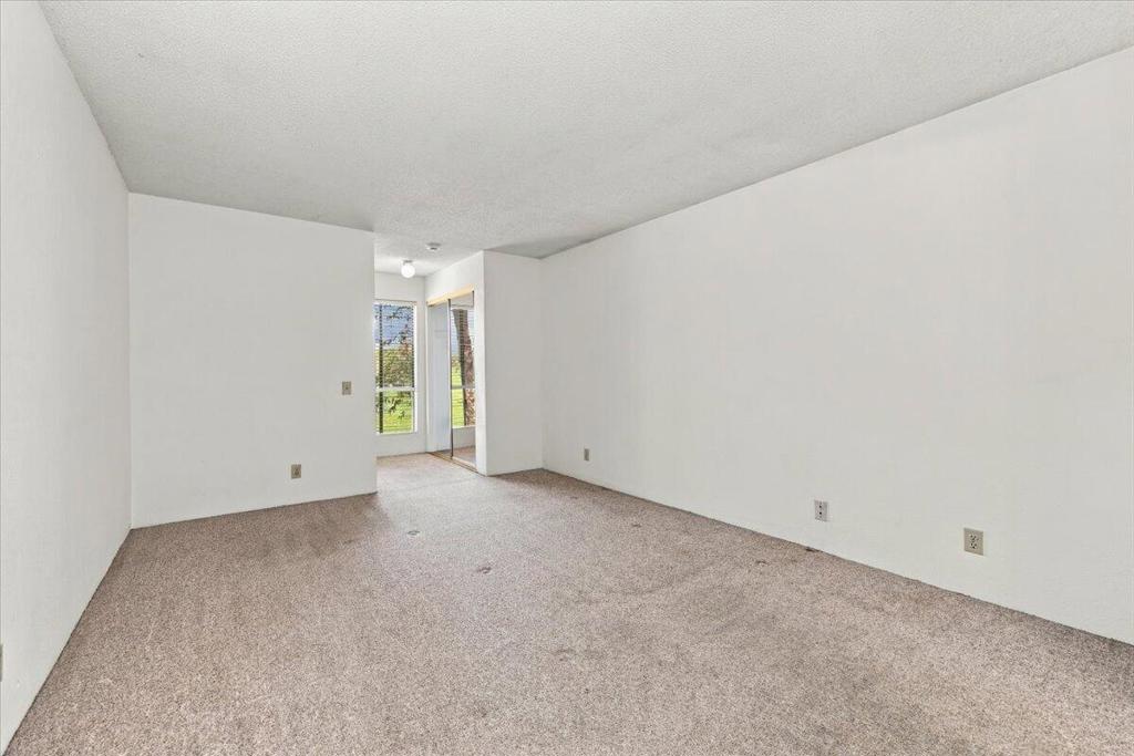 5115 E Waverly Drive D30