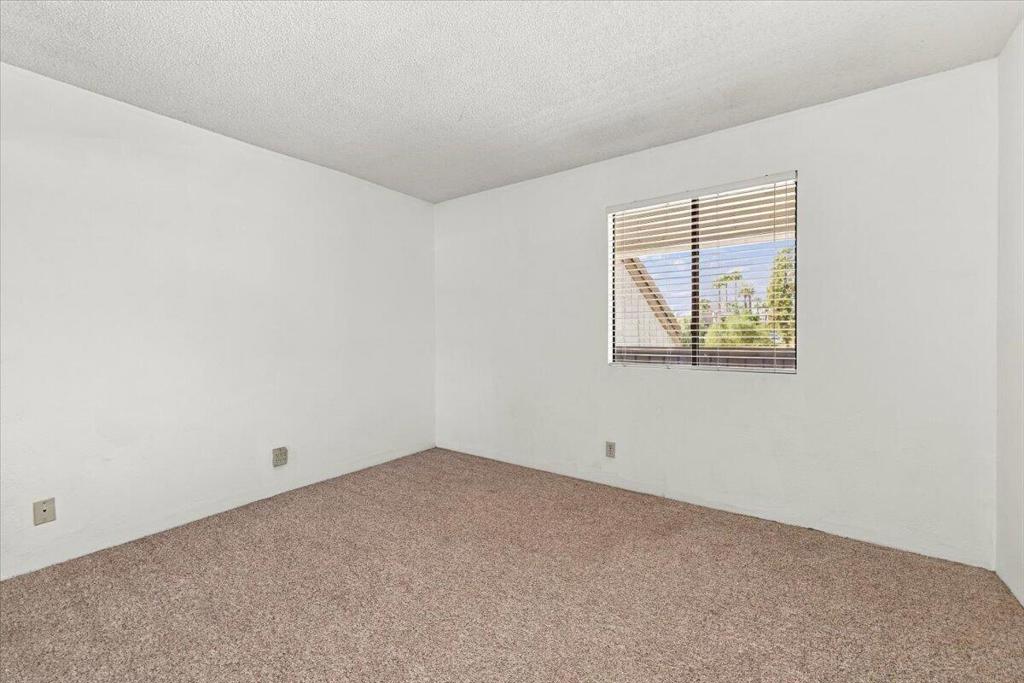 5115 E Waverly Drive D30