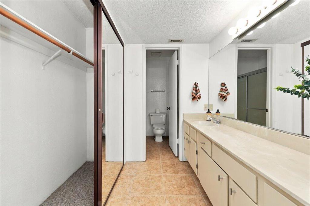 5115 E Waverly Drive D30