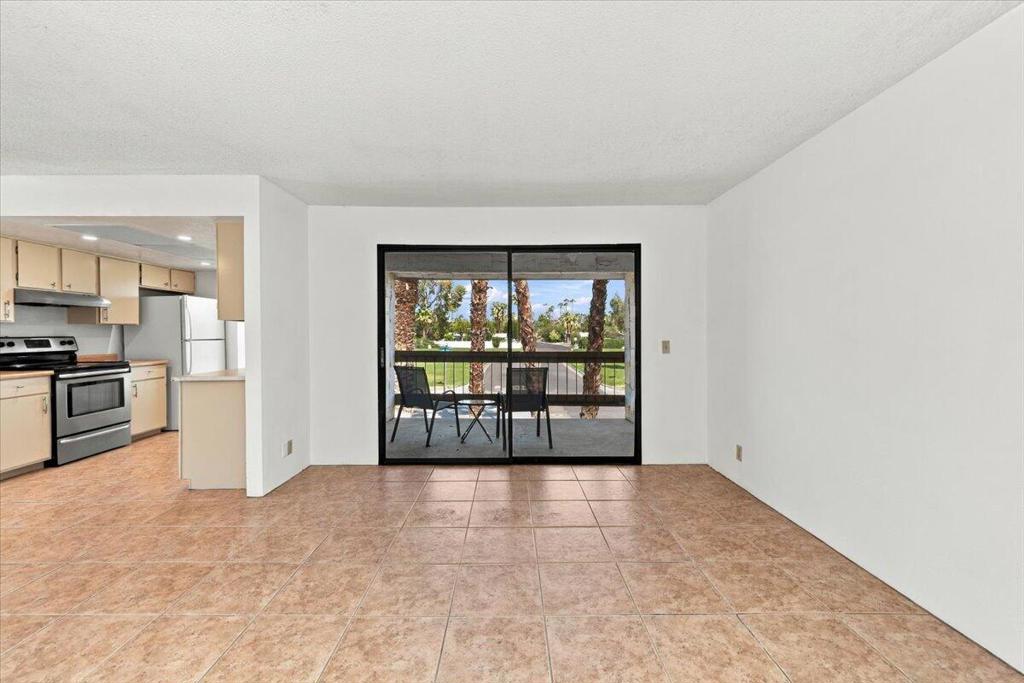 5115 E Waverly Drive D30