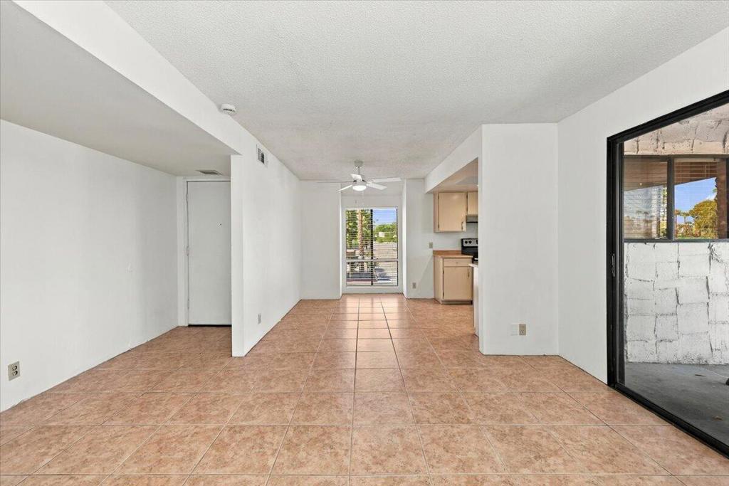 5115 E Waverly Drive D30