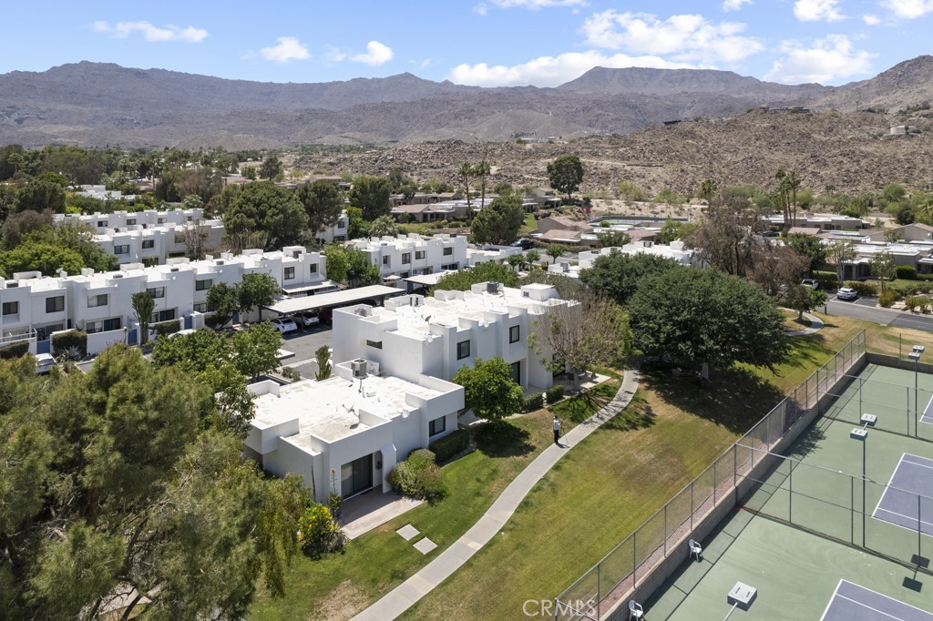 48668 Desert Flower Drive