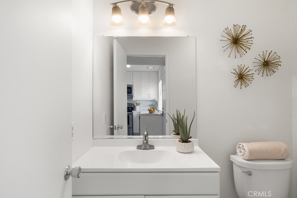 48668 Desert Flower Drive