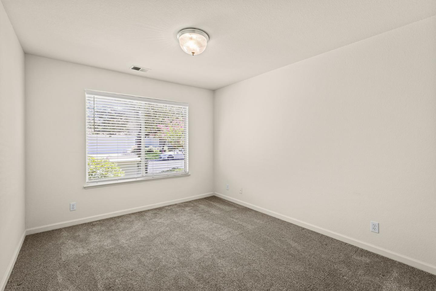 16983 Sugar Pine DR