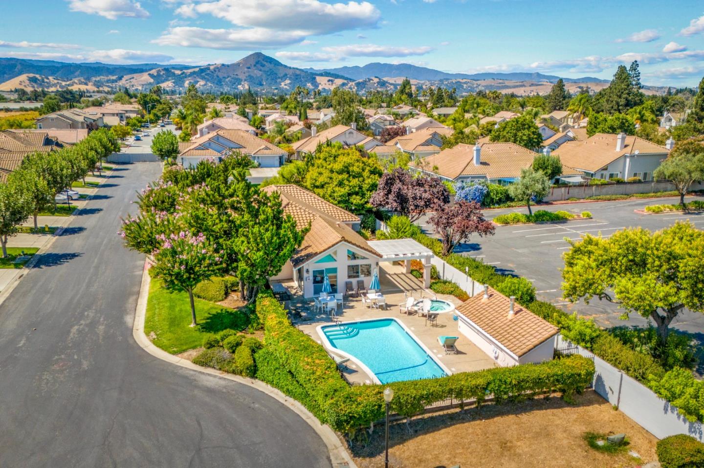 16983 Sugar Pine DR