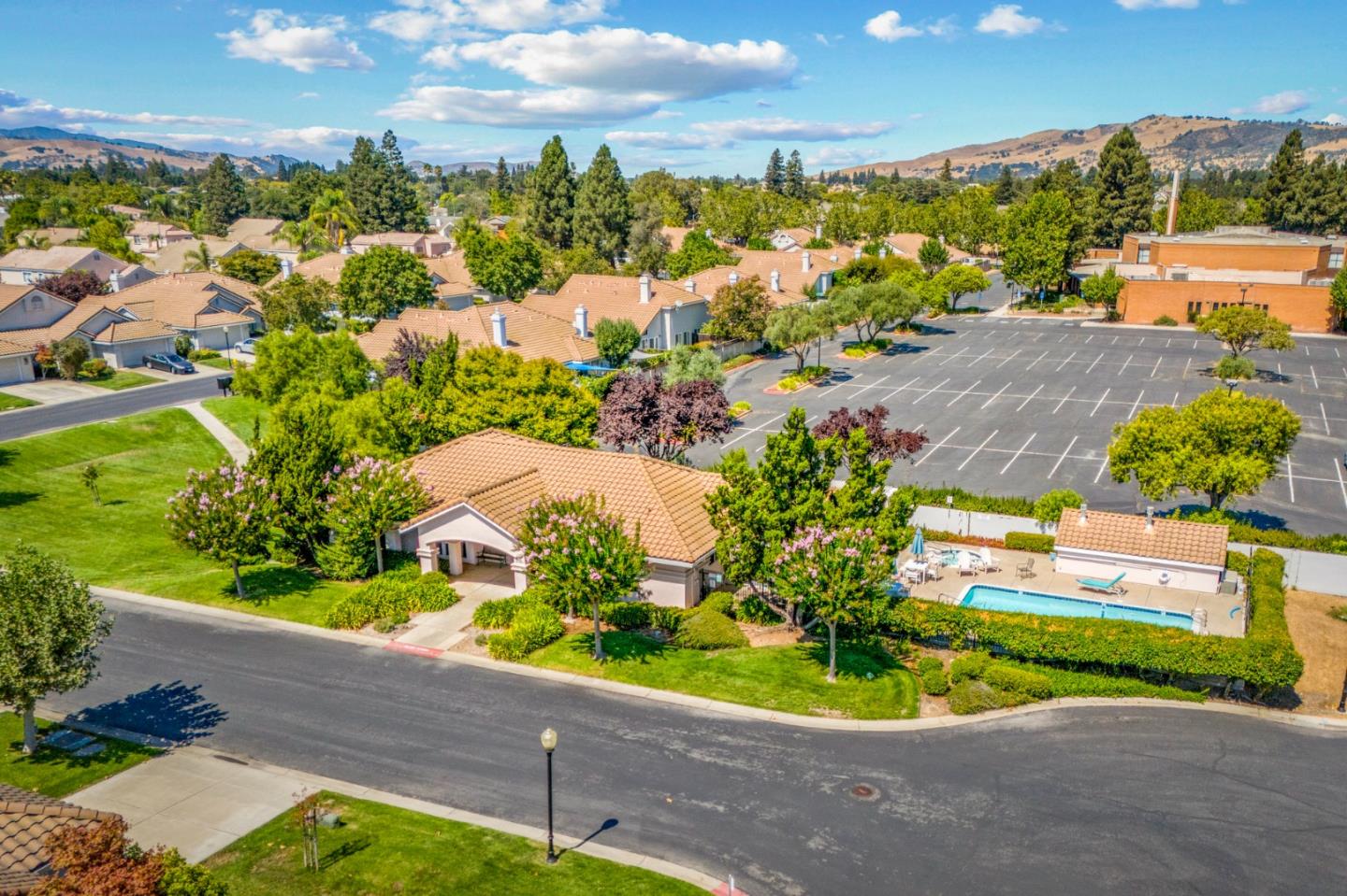 16983 Sugar Pine DR