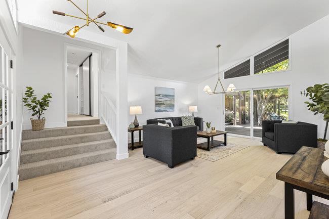 975 W Dunne AVE