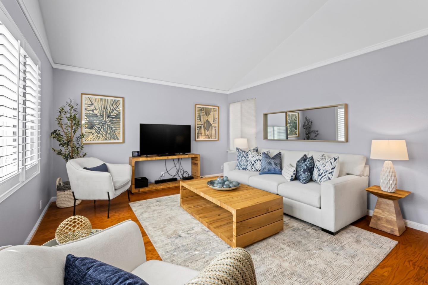 463 Curie DR