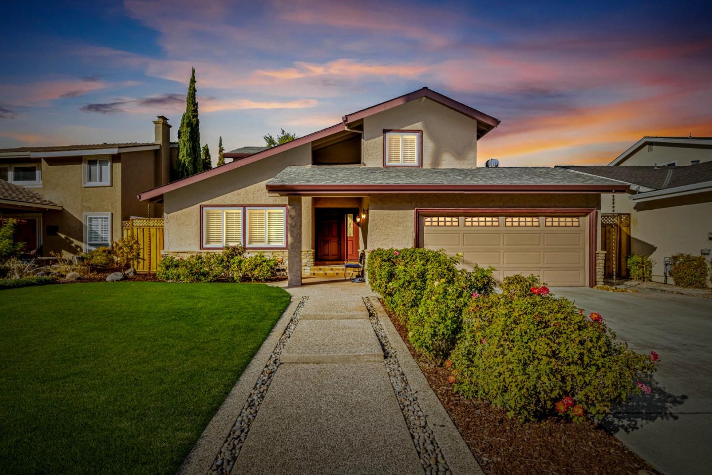 463 Curie DR