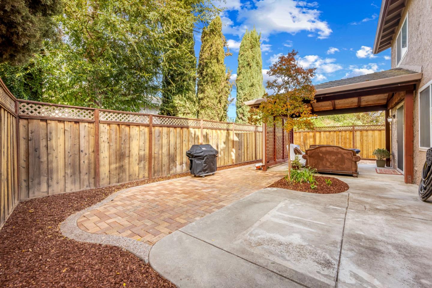 463 Curie DR
