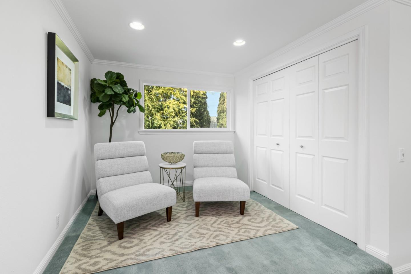 463 Curie DR