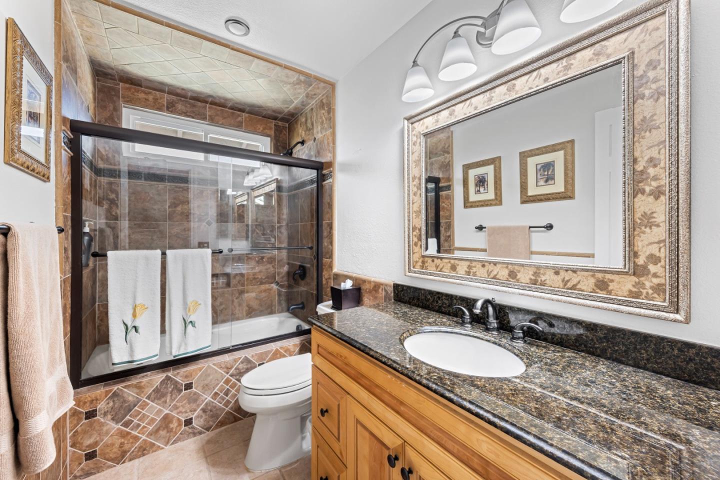 463 Curie DR