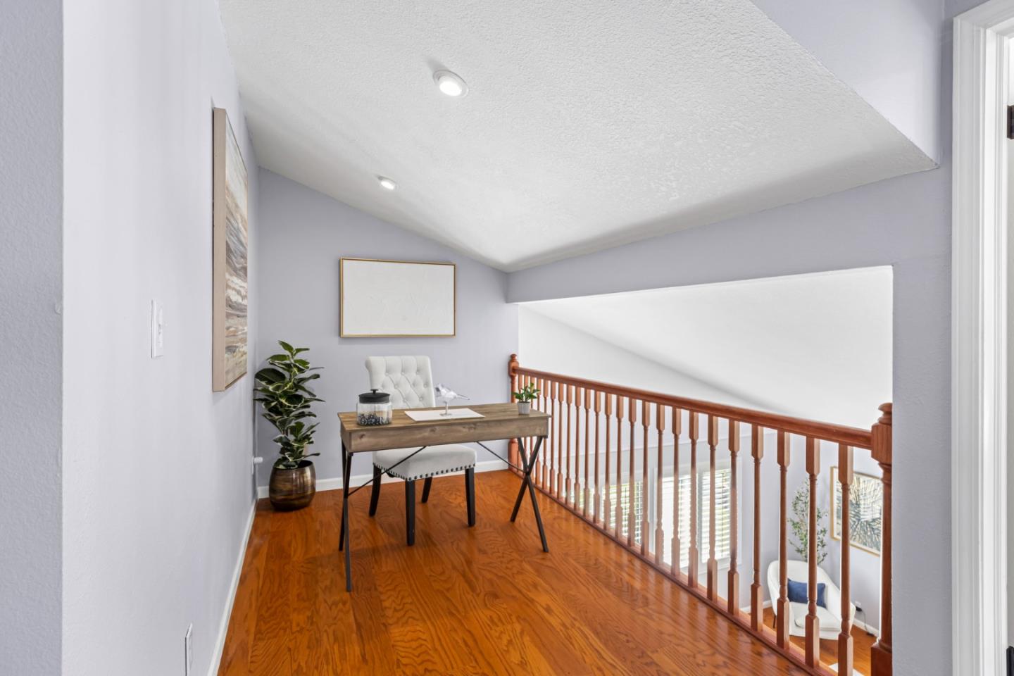 463 Curie DR