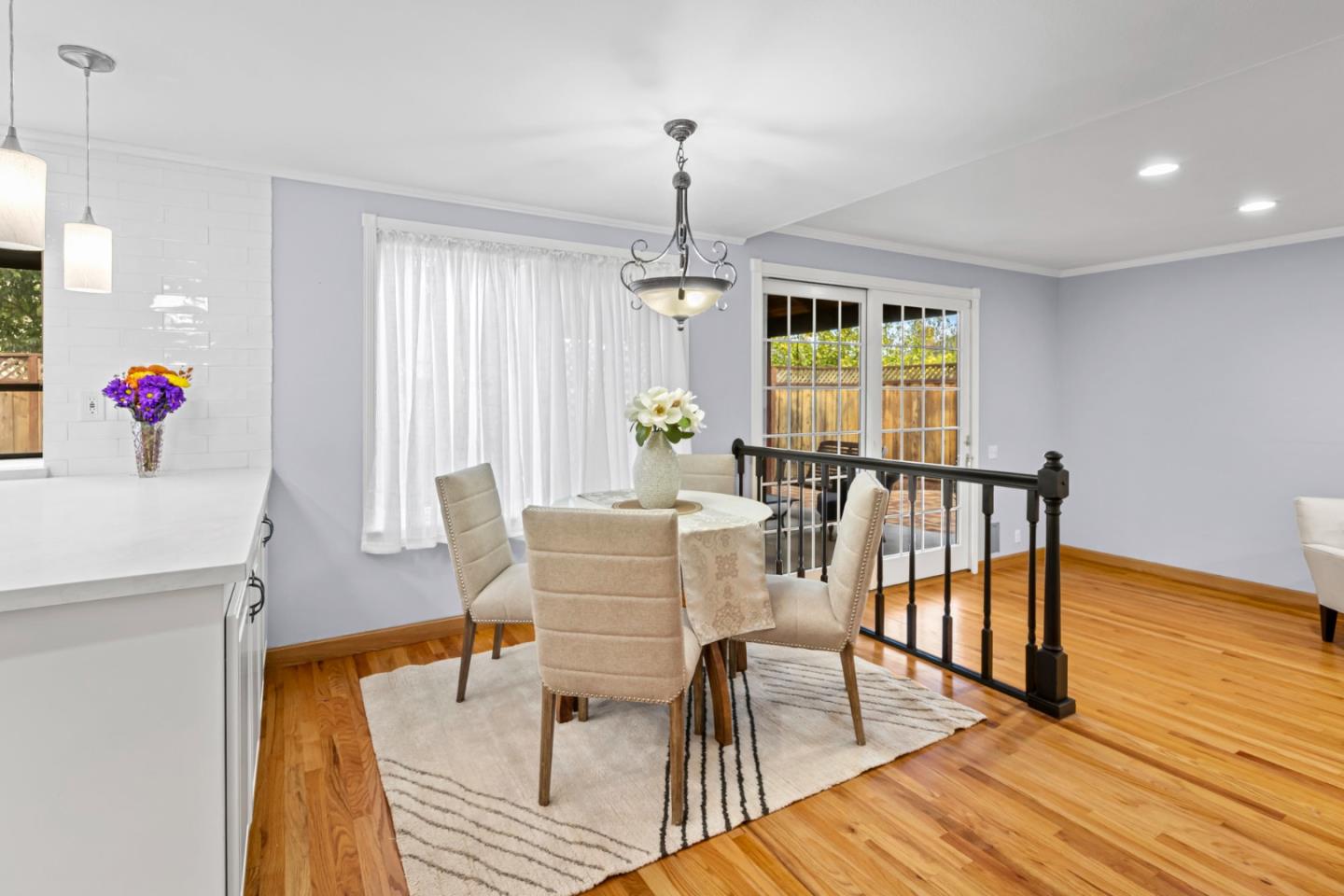463 Curie DR
