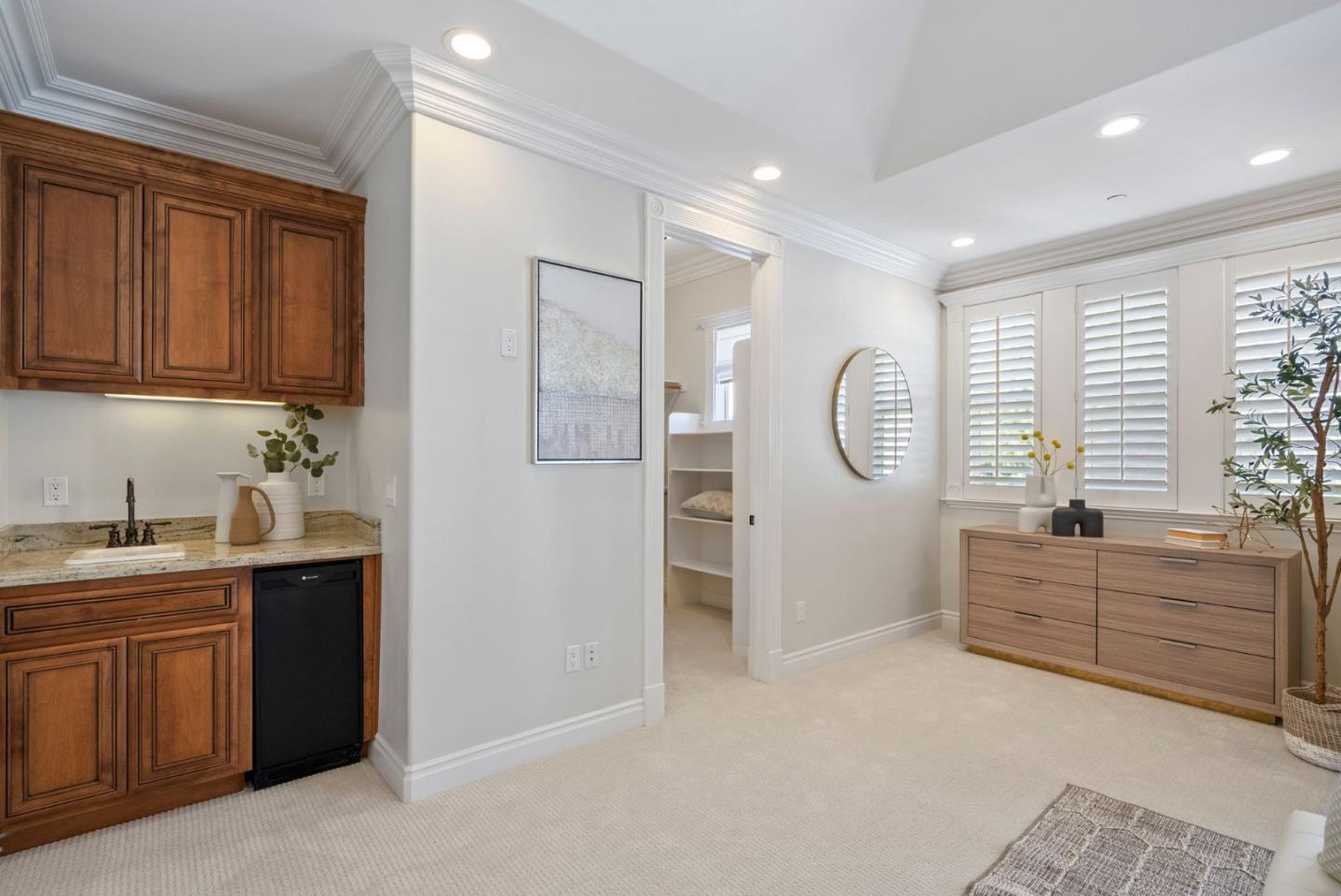 780 Nirasa Lane