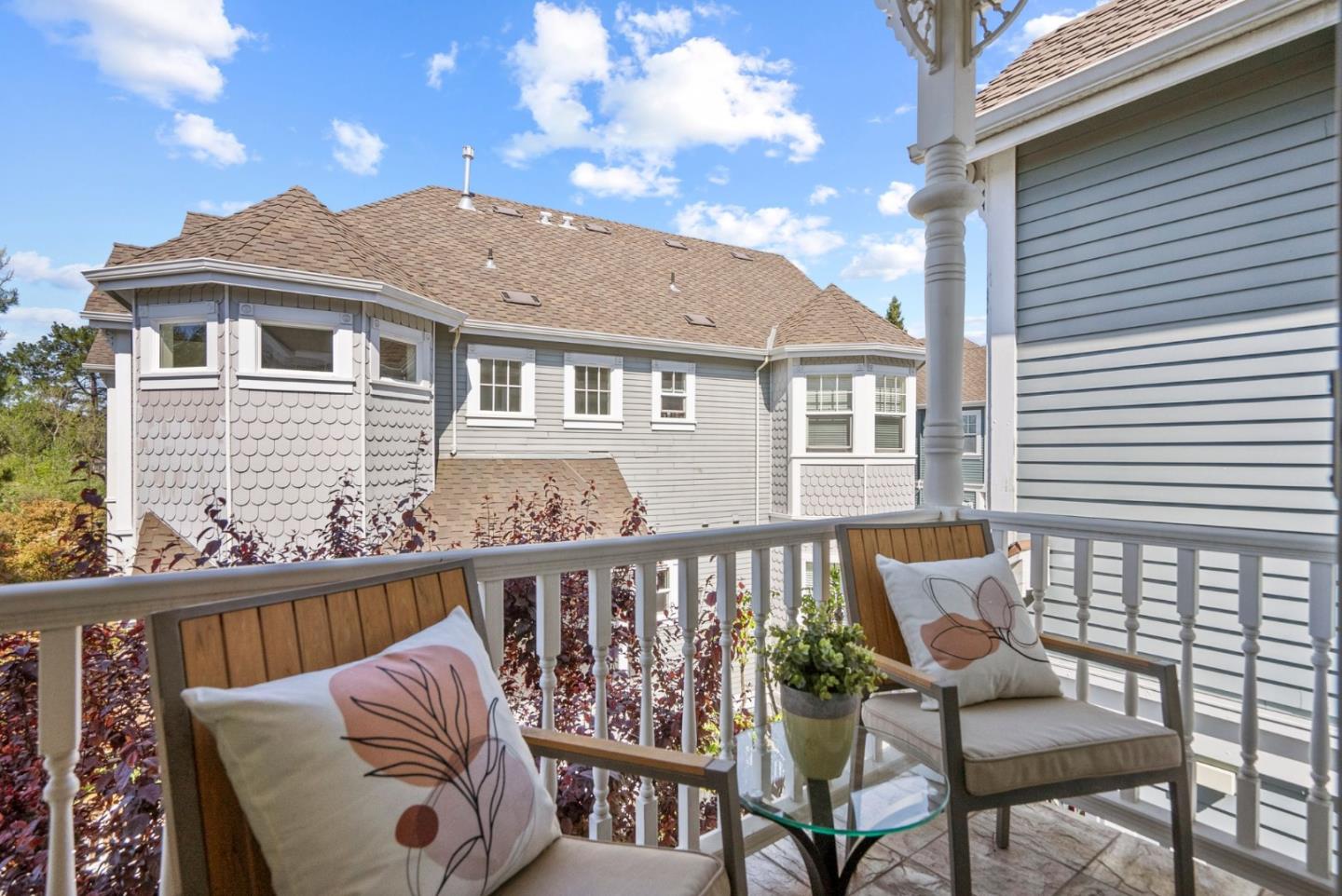 780 Nirasa Lane