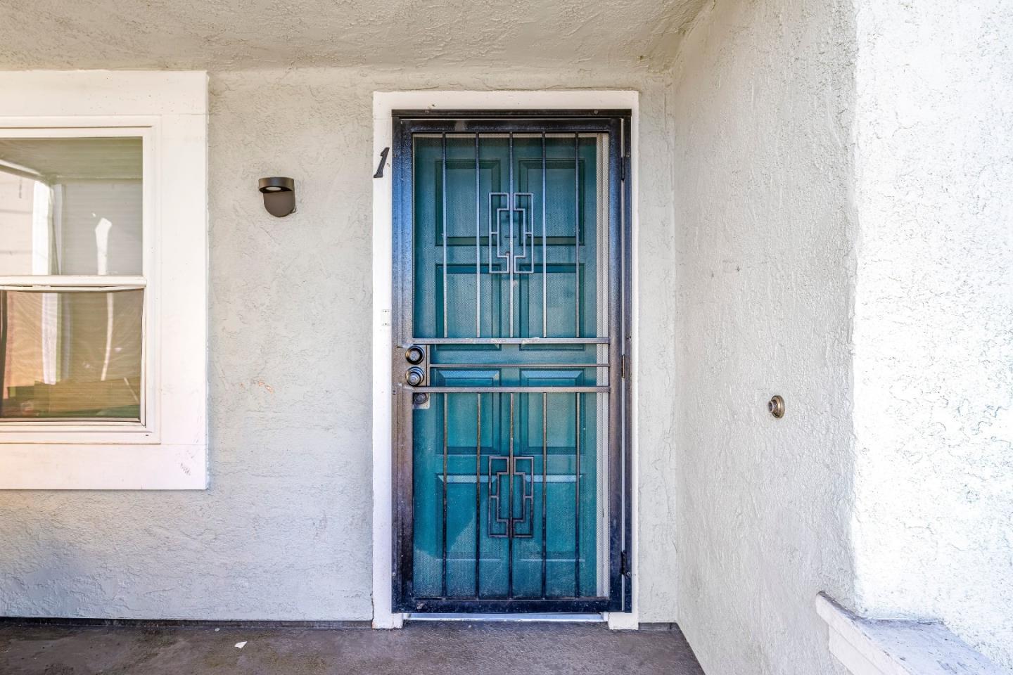 1365 Vine Street
