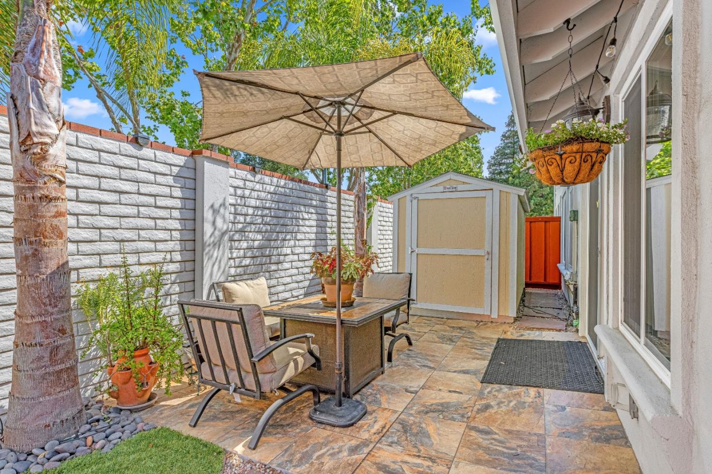 1777 Pinion Way
