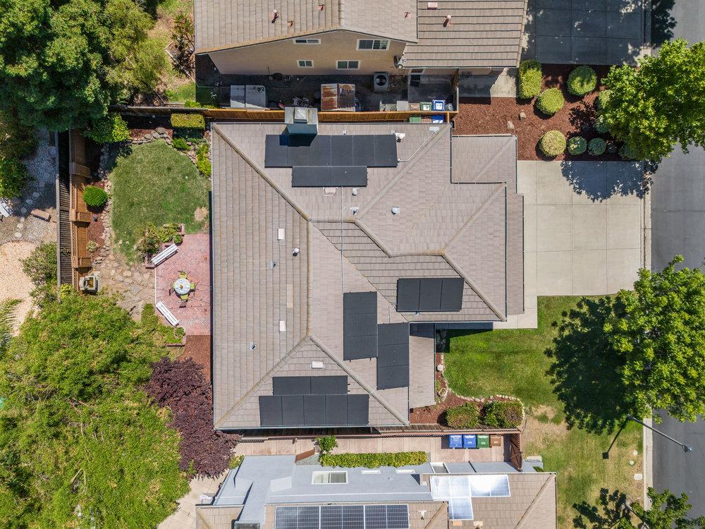 2061 Newton DR