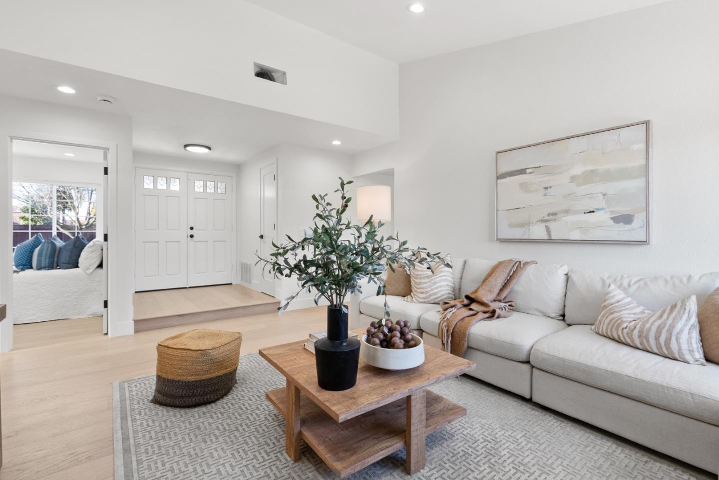 4546 Jonquil DR