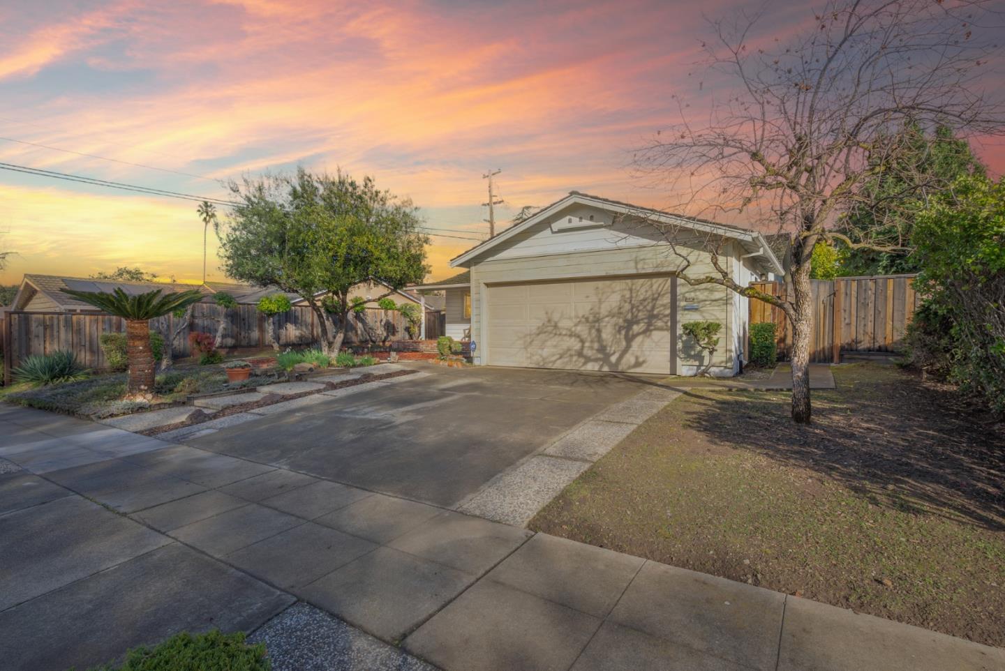 1316 Bing DR