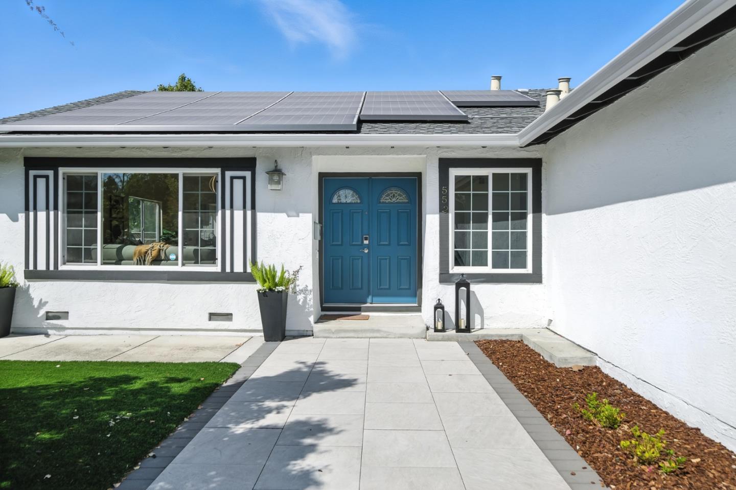 552 Bluefield Drive