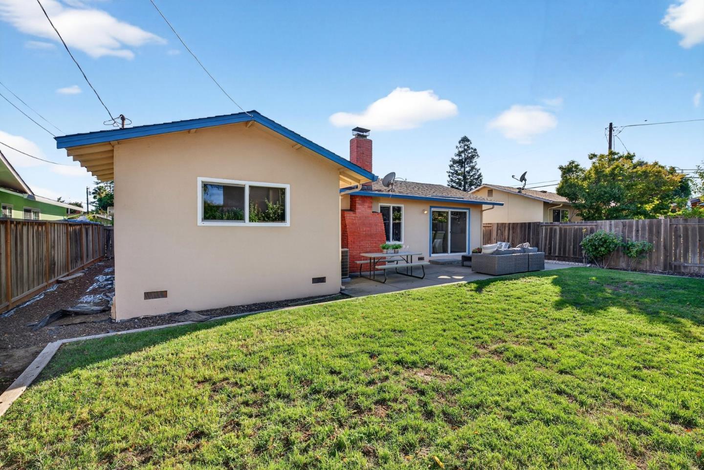 5169 Bobbie Avenue