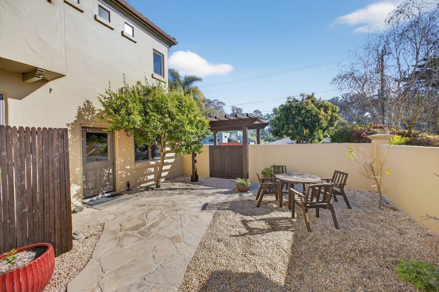 329 Los Altos Drive