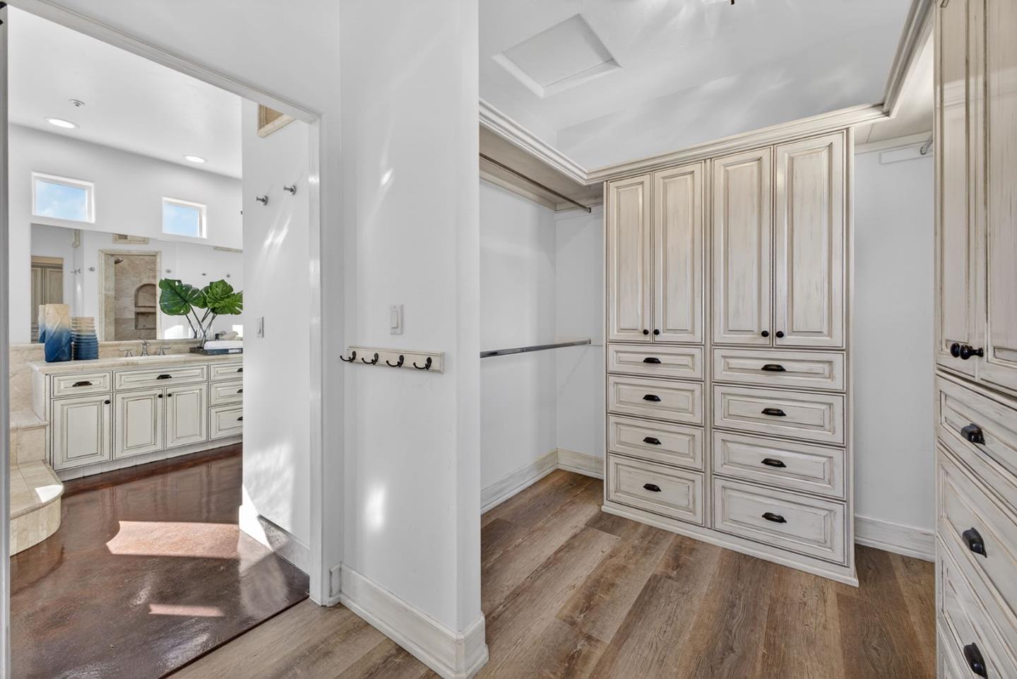 329 Los Altos Drive