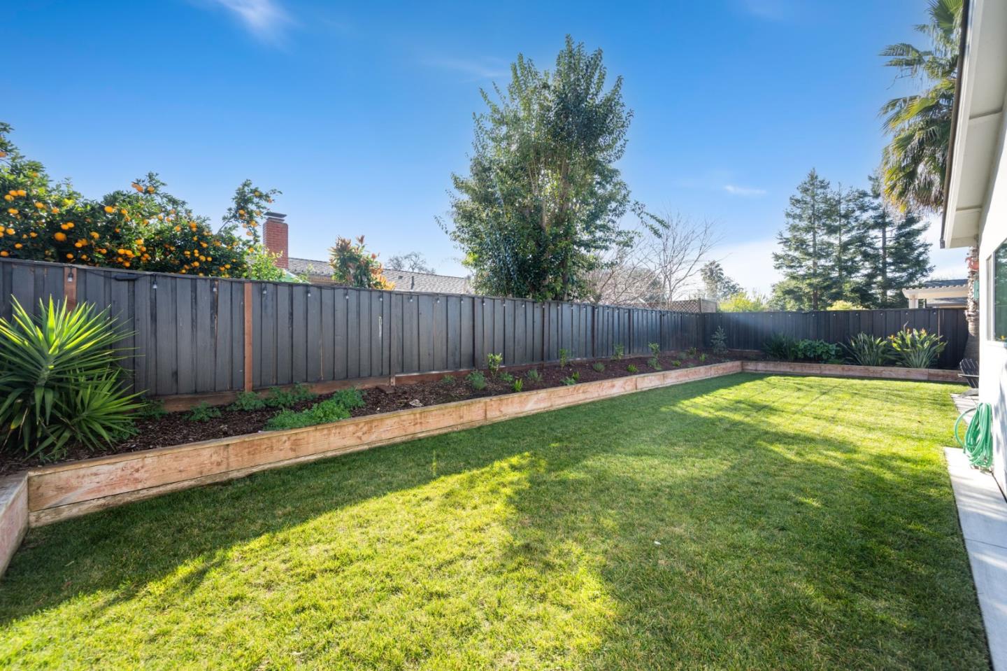 962 Edenbury Lane