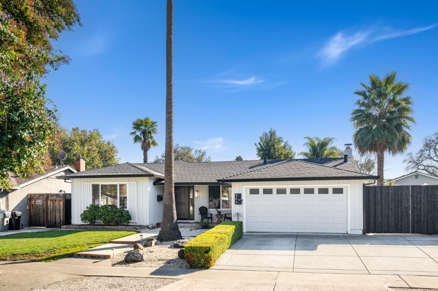962 Edenbury Lane
