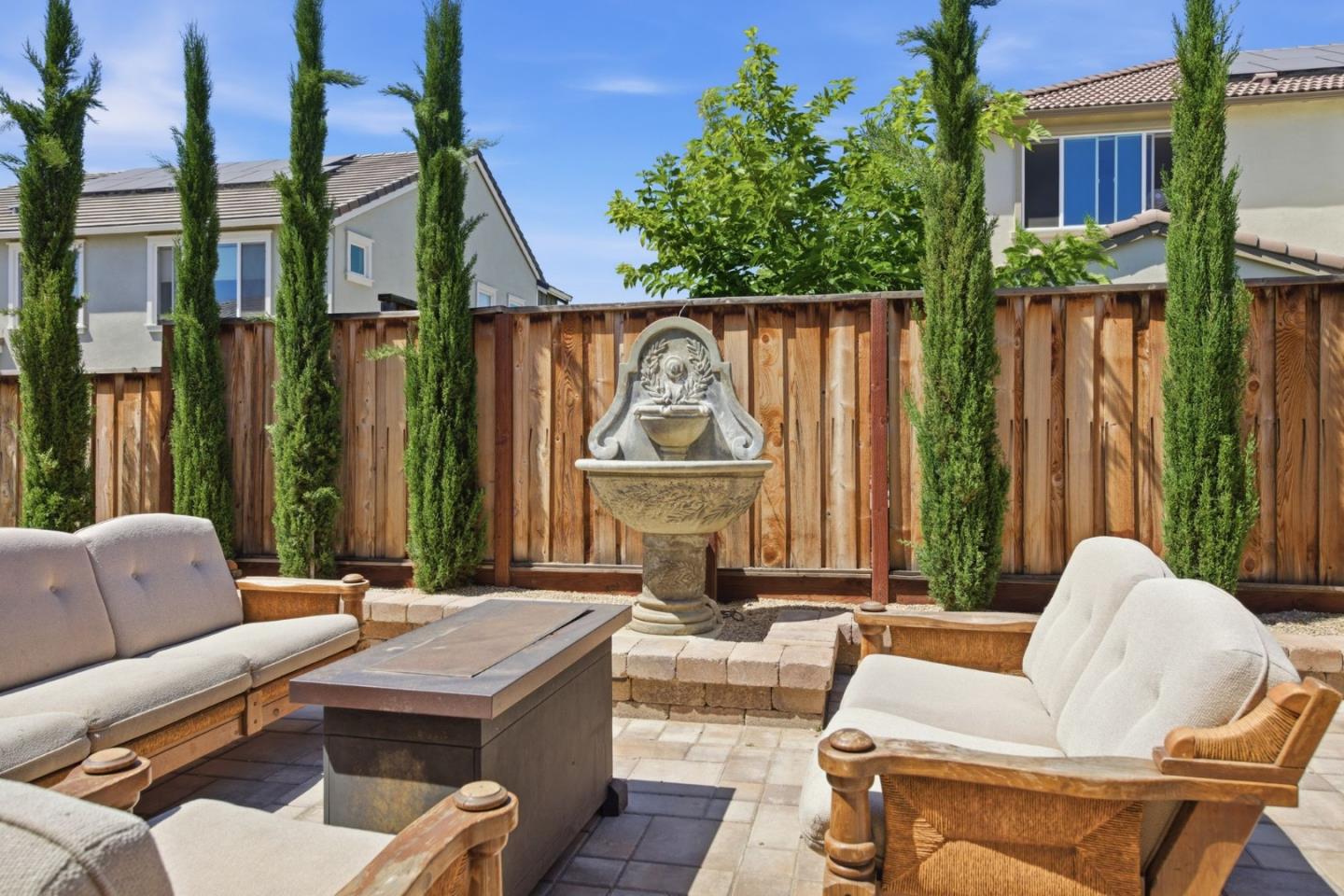 283 Vienna Way