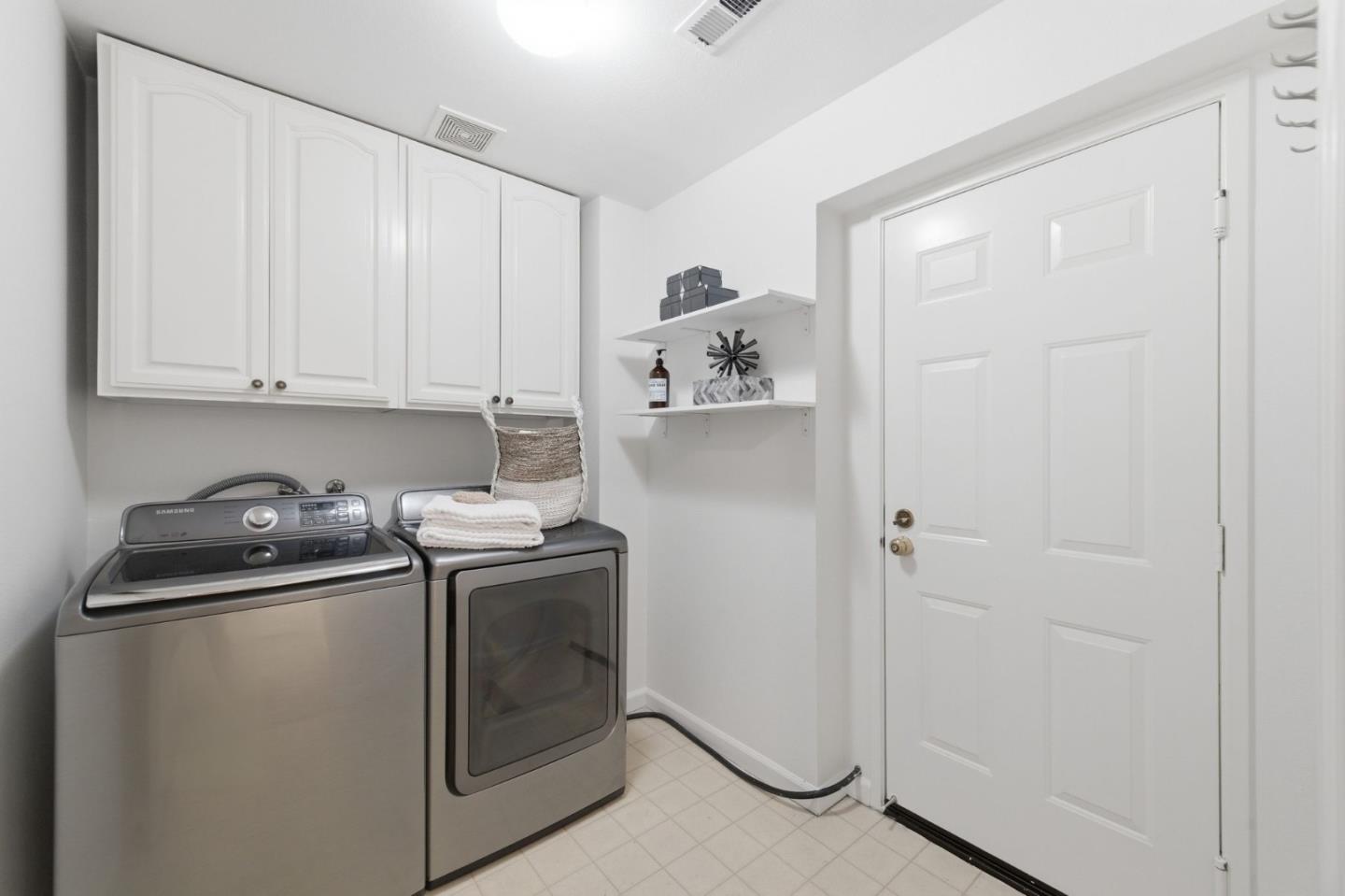 6349 Holly Gillingham Lane