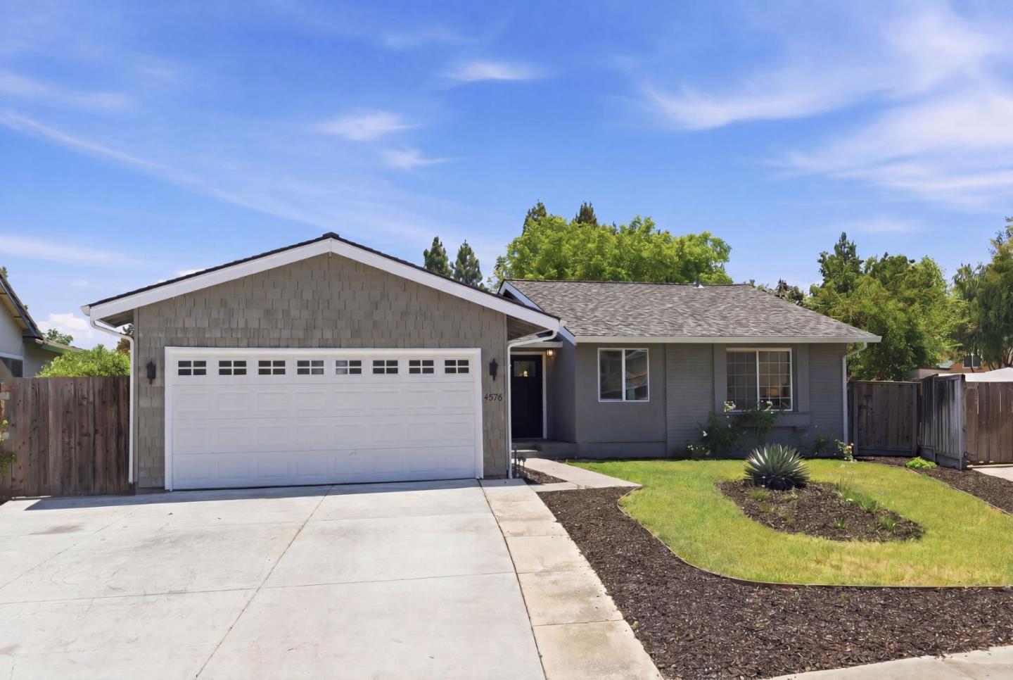 4576 Jonquil DR
