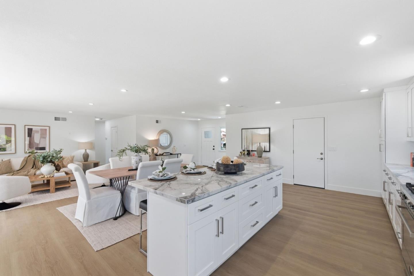 4576 Jonquil DR