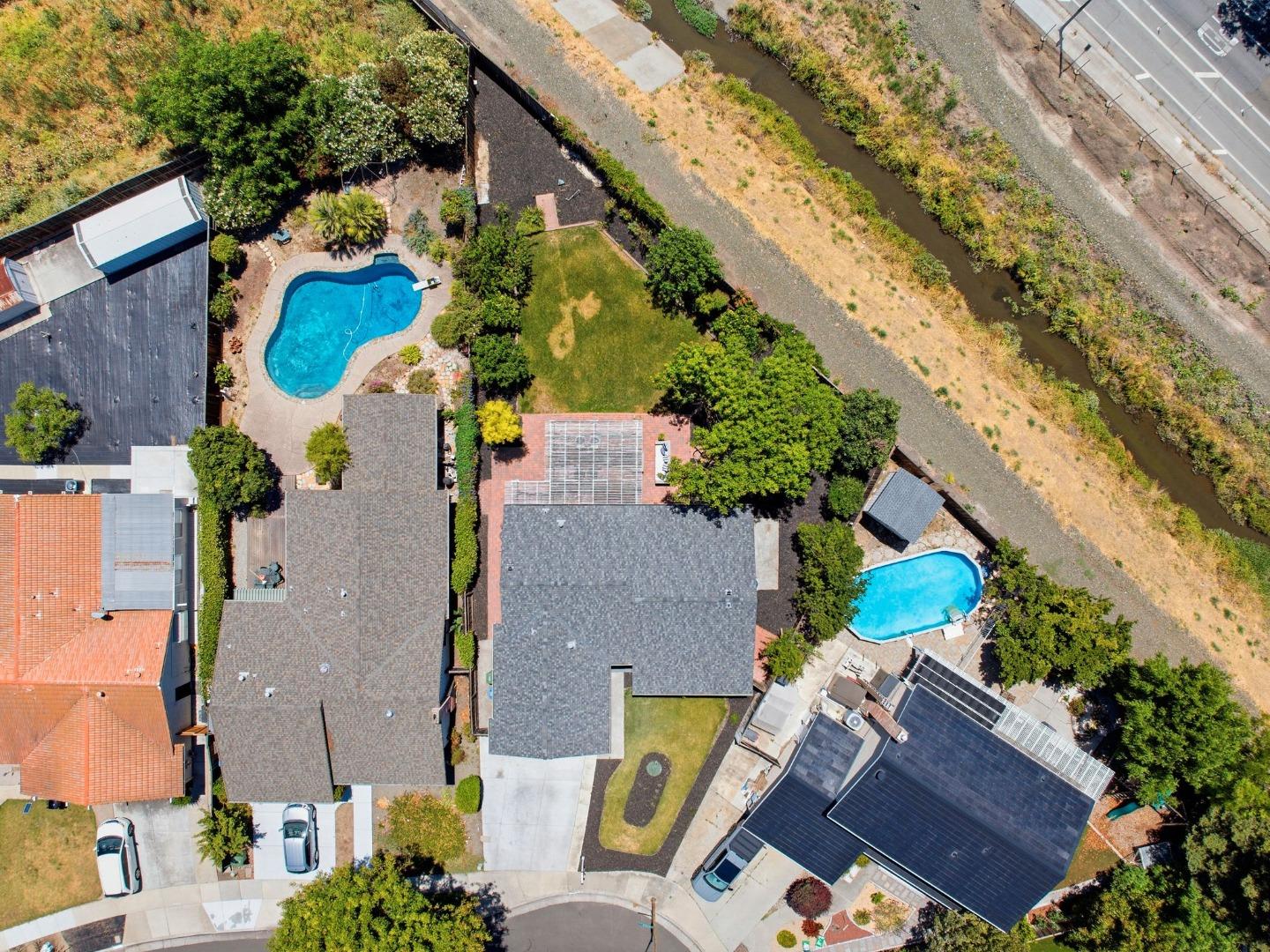 4576 Jonquil DR