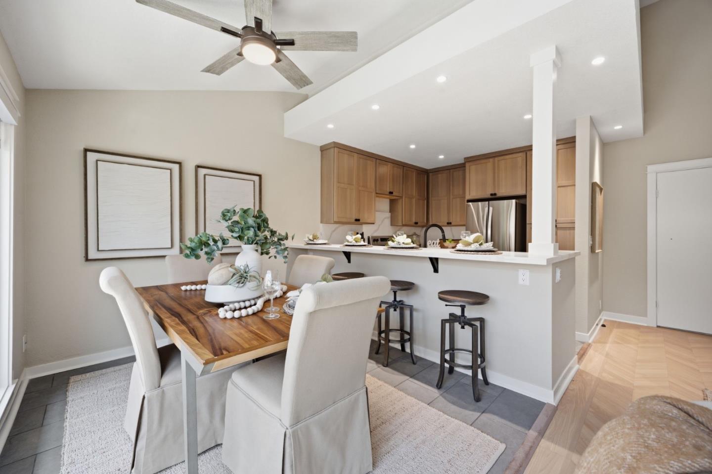 1327 Merrivale West SQ