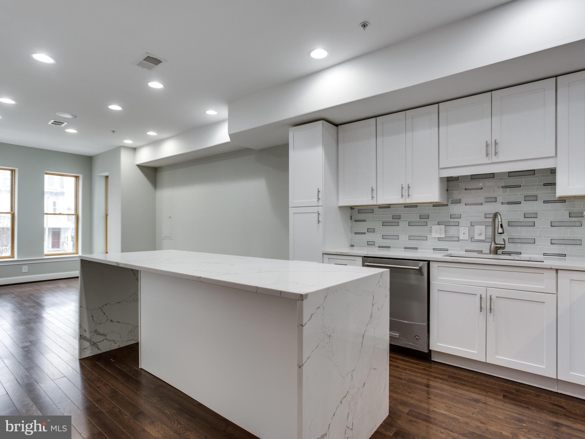 1234 EUCLID ST NW #2