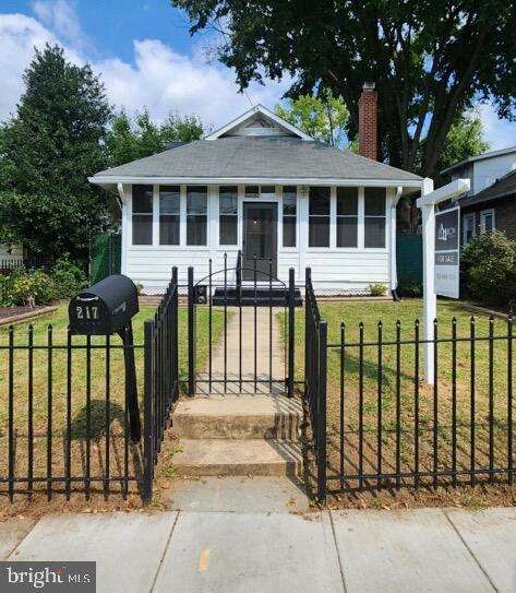 217 PEABODY STREET NW