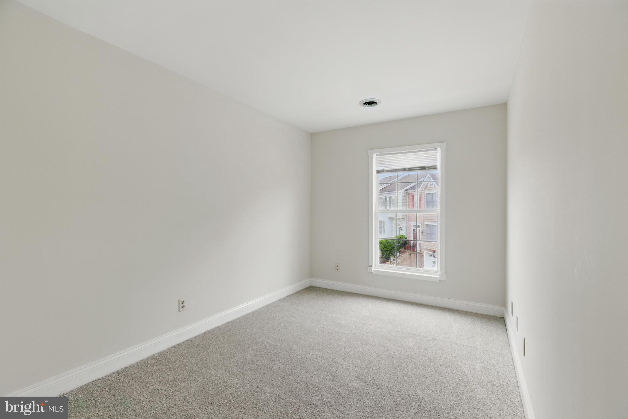 12473 Turtle Dove Pl