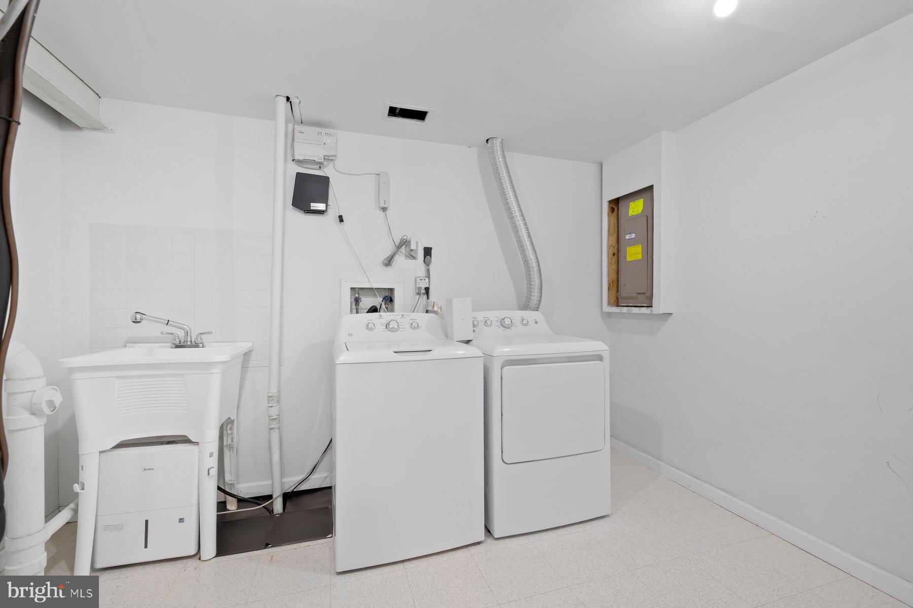 14229 BALLINGER TERRACE